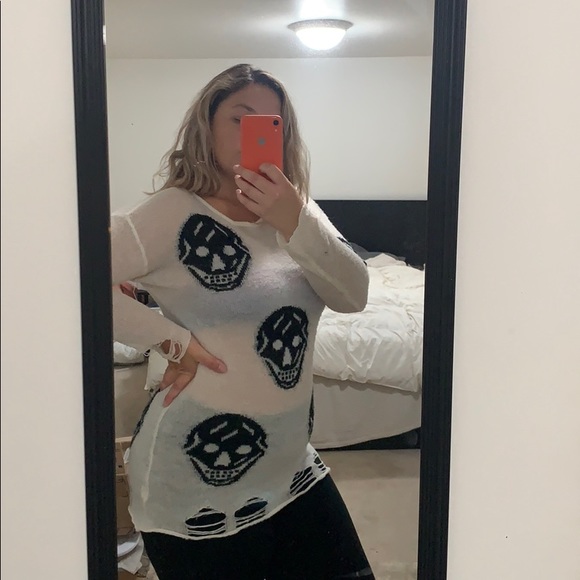 Skull print sweater dress - Picture 2 of 2